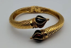Bracciale Vintage Joan Rivers Clamper Bracciale Tono Oro Smalto Rosso Verde - Foto 1 di 8