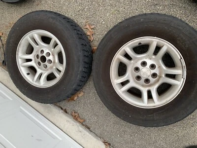 ruedas y neumáticos Dodge Dakota Sport Plus Foto 1 de 4