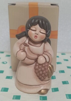 Thun presepe classico donna con frutta champagne perfetta con scatola  - Immagine 1 di 3