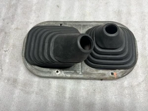 89-95 Toyota Pickup Truck 4Runner 4WD Manual 3 Layer Rubber Shifter Shift Boot - Picture 1 of 7