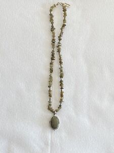 Labradorite Olive Green stone set in 925 Silver With Strand Of Stone Chips
