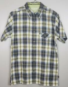 Kuhl Button Front Shirt Mens Size Med Plaid Short Sleeve Cotton Polyester Blend - Picture 1 of 9