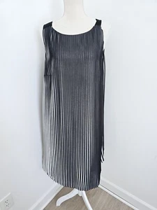 Marina Rinaldi Plissee Chiffon ärmellos schwarz weiß Italy Etuikleid 23 M L - Bild 1 von 11