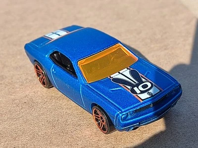 Hot Wheels Dodge Challenger Concept Malaysia Model Diecast Vintage Retro Car - Immagine 1 di 4
