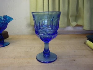 vintage violet purple blue glass goblet 6 3/8" tall  FREE SHIPPING - Picture 1 of 11