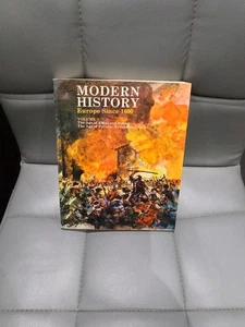 Modern History europe since 1600 volume 1 book - Carl L Becker Kenneth S Cooper - Picture 1 of 1