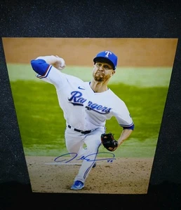 Jacob DeGrom Signed 8x10 Photo & COA Texas Rangers Cy Young - Picture 1 of 2