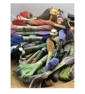 DMC Skeins Embroidery Floss Lot Of 500 - Picture 1 of 14