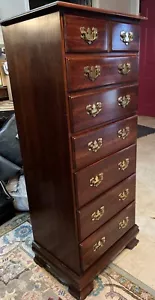CRESENT FURNITURE Solid Cherry Wood Traditional 7 Drawer Lingerie Chest - Picture 1 of 14