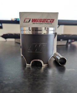 KTM200    WISECO  PISTON 770M06500  EXC XC W 1998  TO 2016 1MM OVERSIZE - Picture 1 of 12