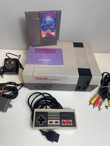 Nintendo NES Tetris Bundle Console Game Controller Cables Tested Working - Picture 1 of 12