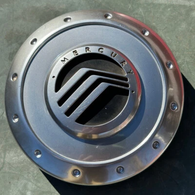 Tapa central Mercury Mountaineer 02-07' parte # 3L24-1A096-DA 02 Foto 1 de 3