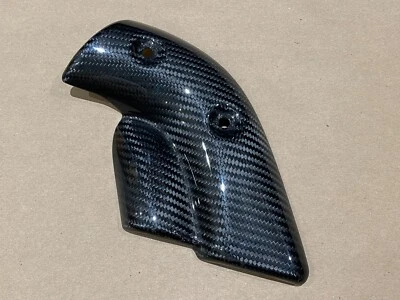 Carenado protector térmico tubo silenciador escape fibra carbono Ducati 748 916 996 998 Foto 1 de 4
