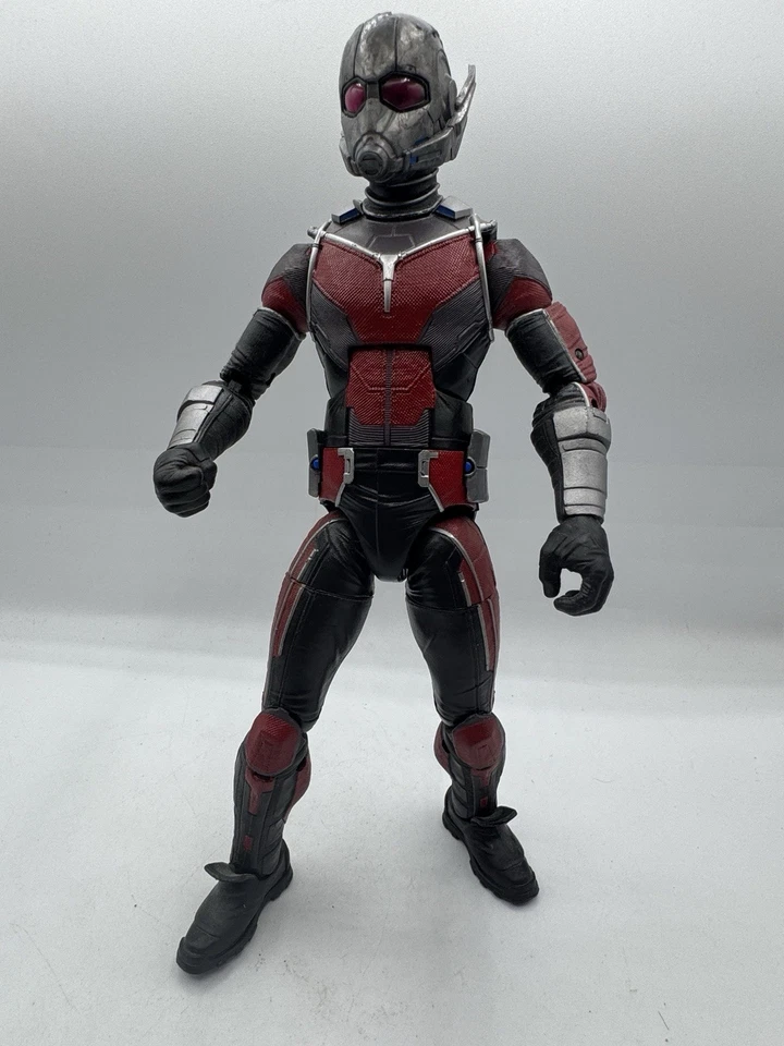 GIANT MAN BAF (Complete Ant Man) - Figura de acción Marvel Legends - Civil War  Foto 1 de 4