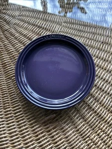 Unusual LE CREUSET Cassis 7.25" Single Cheese Dessert Appetizer Plate - Picture 1 of 4
