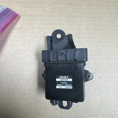 98-05 Lexus Toyota 2JZ Supra SC300 GS300 IS300 Igniter Ignition DH61 89621-30020 - Image 1 of 2