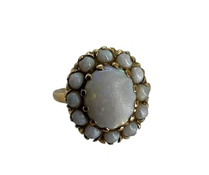 Massiver Cluster-Ring 10 Karat Gelbgold weißer Opal Größe 6 - Bild 1 von 8