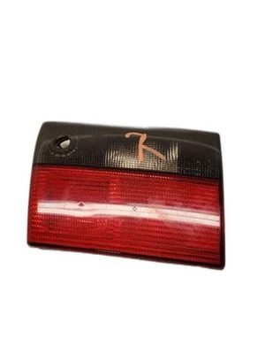 Passenger Tail Light Station Wgn Tailgate Mounted Fits 99-01 SAAB 9-5 1166744 - Image 1 of 4