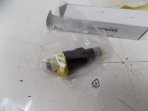 GENUINE BMW 5 Series E28 6 Series E24 M30 Engine Fuel Injector 13641276149 - Picture 1 of 1