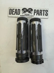 Harley chrome rubber cable ribbed handlebar control throttle grips LooK - Picture 1 of 6