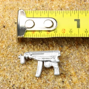 GI Joe Alley Viper v8 Machine Pistol AUTOMATIC PISTOL Figure Accessory Hasbro - Picture 1 of 2