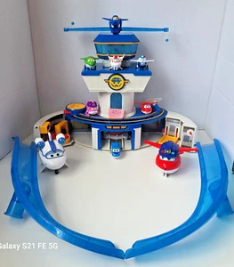 Super Wings Airport Control Spielset mit Sounds & vielen Figuren 459 - Bild 1 von 7