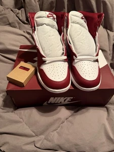 Nike Size 7 Youth Jordan’s - Picture 1 of 5