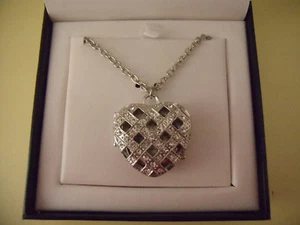 NEU!! EINZIGARTIGER SCHÖNER SILBER ANHÄNGER - QUARZ KRISTALL UHR VON GRUEN, REDUZIERT - Bild 1 von 9