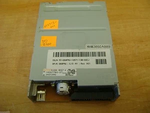 Teac 193077B0 27 1.44MB 3 5" Floppy Drive Dell 069PMU from Dell Dimension 8100 - Picture 1 of 4