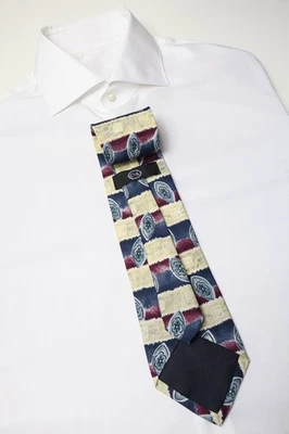 Corbata C&A Para Hombre Talla Única Multicolor Con Patrón Clásico Puntiagudo - Imagen 1 de 4