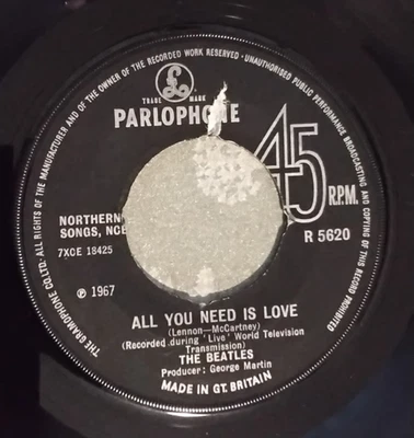 THE BEATLES -ALL YOU NEED IS LOVE (45) R5620 MADE IN BRITAIN-SOLO VINILE - Imagen 1 de 2