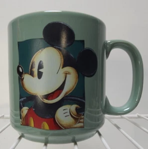 Disney Mickey Mouse Grün Keramik Kaffeebecher Tasse - Bild 1 von 6