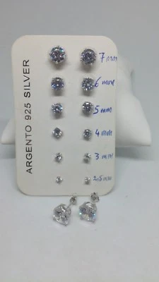 ORECCHINI PUNTO LUCE  ARGENTO RODIATO  UNISEX 4 GRIFFE TAGLIO BRILLANTE EXPLOIT - Immagine 1 di 4