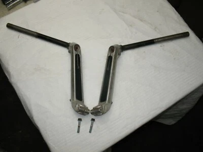 1983 YAMAHA VENTURE XVZ12 1200 ROYALE HANDLEBARS + GOOD SPLINES - GOOD BOLTS - Image 1 of 4