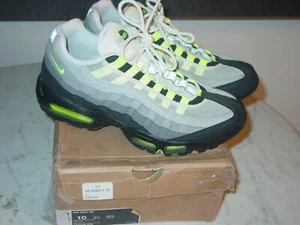 2009 Nike Air Max 95 "2010 Release" Cool Grey/Neon Yellow Shoes! Size 10 w/Box! - Picture 1 of 12