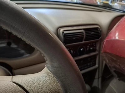 Interruptor seletor de ar condicionado usado serve: 2000 Ford Mustang com CA instalado de fábrica grau A - Imagem 1 de 4