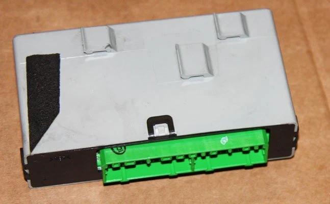 Allarme Centralina Volvo V40 S40 30630081 Anno di Cost. 2003 - Immagine 1 di 1