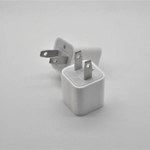 Original OEM Apple A1385 5W USB Travel Power Adapter Cube Charger fo iPhone iPad - Picture 1 of 2