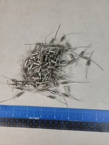 (100 NEW)  M39003/01-2364 Capacitors Tantalum Solid 2.7UF 50V 10% - Picture 1 of 2