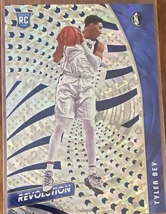 2020-21 Panini Revolution Fractal #124 Tyler Bey - Bild 1 von 2