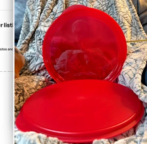 NEW Tupperware Red 12" Round Pie Cookie Cupcake Container - Picture 1 of 4