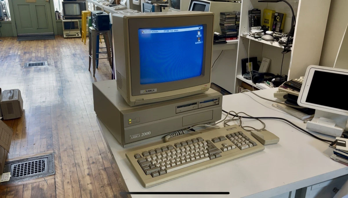 Commodore Amiga 2000 Vintage Computers & Mainframes for sale | eBay