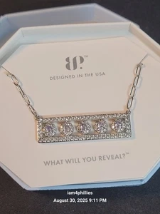 Bomb Party NK17959 - Fünf Gratis Spirituosen, Lavendel Topas Zirkonia auf Rhodium - Bild 1 von 4