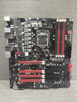 ASUS MAXIMUS IV EXTREME DDR3 LGA 1155 ROG ATX NON TESTATA PER RICAMBI  - Immagine 1 di 4