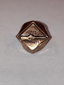 VINTAGE 1950'S DAVY CROCKETT RING WESTERN PREMIUM - Picture 1 of 4