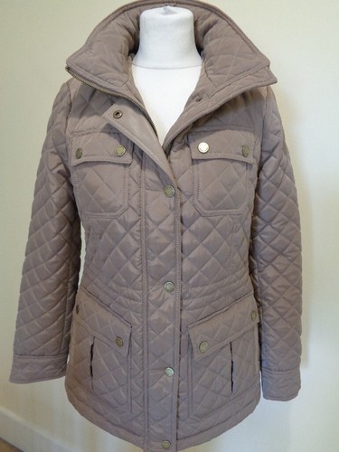 CAPPOTTO TRAPUNTATO MICHAEL KORS SABBIA SCURA CON CAPPUCCIO E TASCHE NASCOSTE TAGLIA SMALL