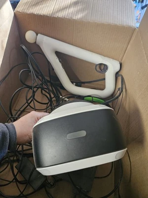 *USED* PlayStation VR 1 Bundle Complete Set Working - With PSVR AIM Controller - Image 1 of 2