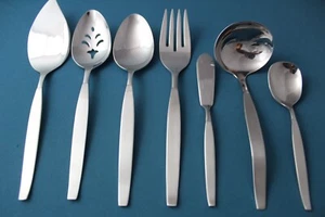 7pc Serving Tablespoon Fork Pierced Ladle Butter Pie Sugar Oneida FROSTFIRE - Picture 1 of 5