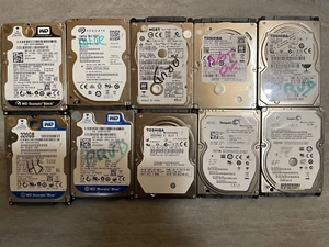 lot de 10 disques dur 2.5 pouces , 320 Go en Prudence - Photo 1/1