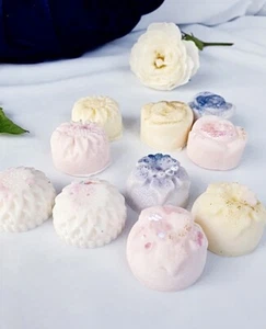 Wax Melts Flowers, Handmade, 6 Highly Scented Melts, 70+ Scents, Vegan 30-40g - Picture 1 of 1